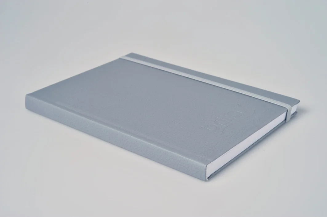 brandcraft_privatelabel_merchandise_agency_logo_embossing_book_binder_embossing_debossing_logo_stamping_britax_notebook_notebook_leather_pu_artificial_leather_AJH0955.JPG