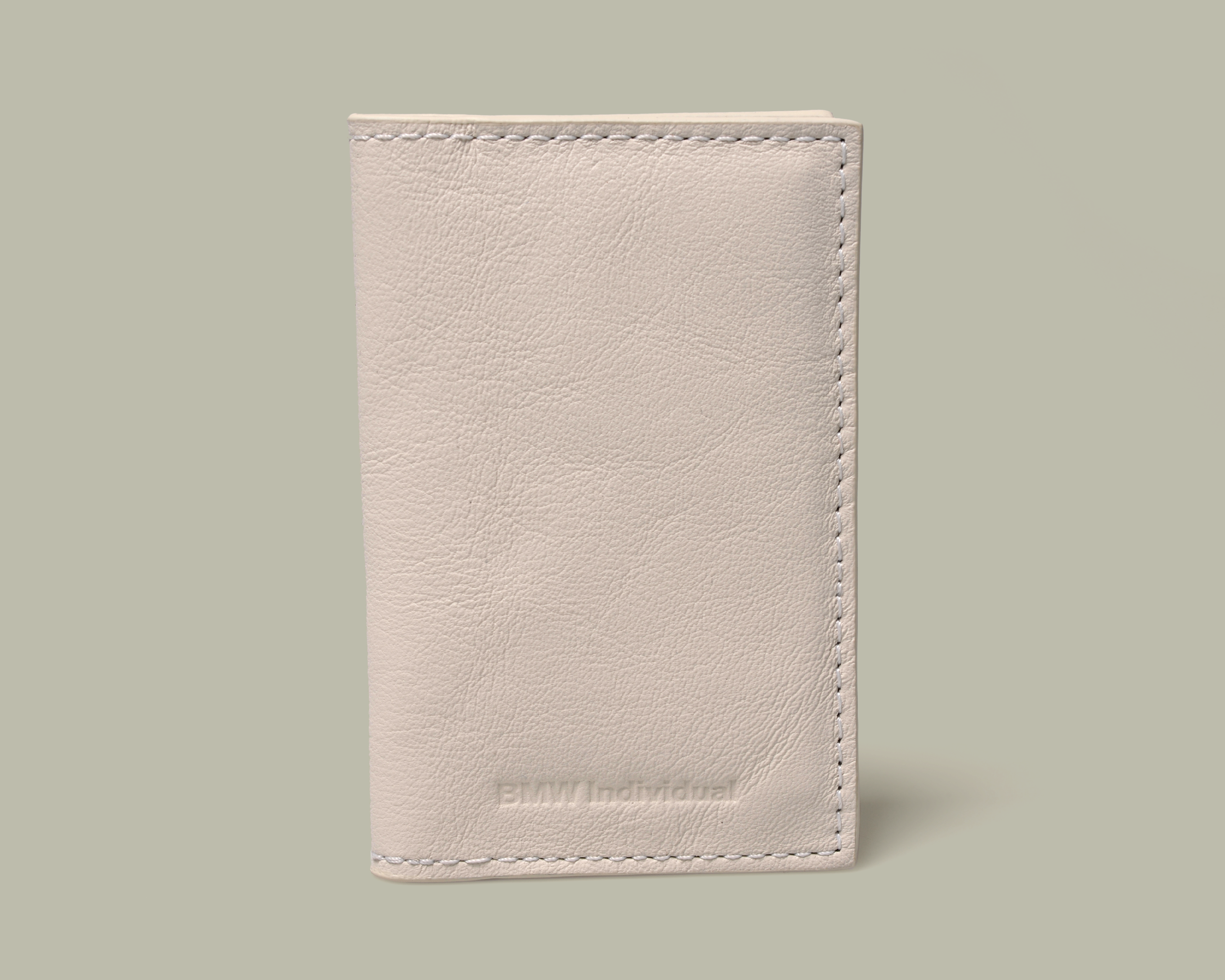brandcraft_privatelabel_merchandise_agency_supplier_logo_emboss_die_punch_leather_artificial_leather_pu_packaging_packaging_packaging_bmw_individual_kfzpapier_mappe_car_AJH_8224x.png
