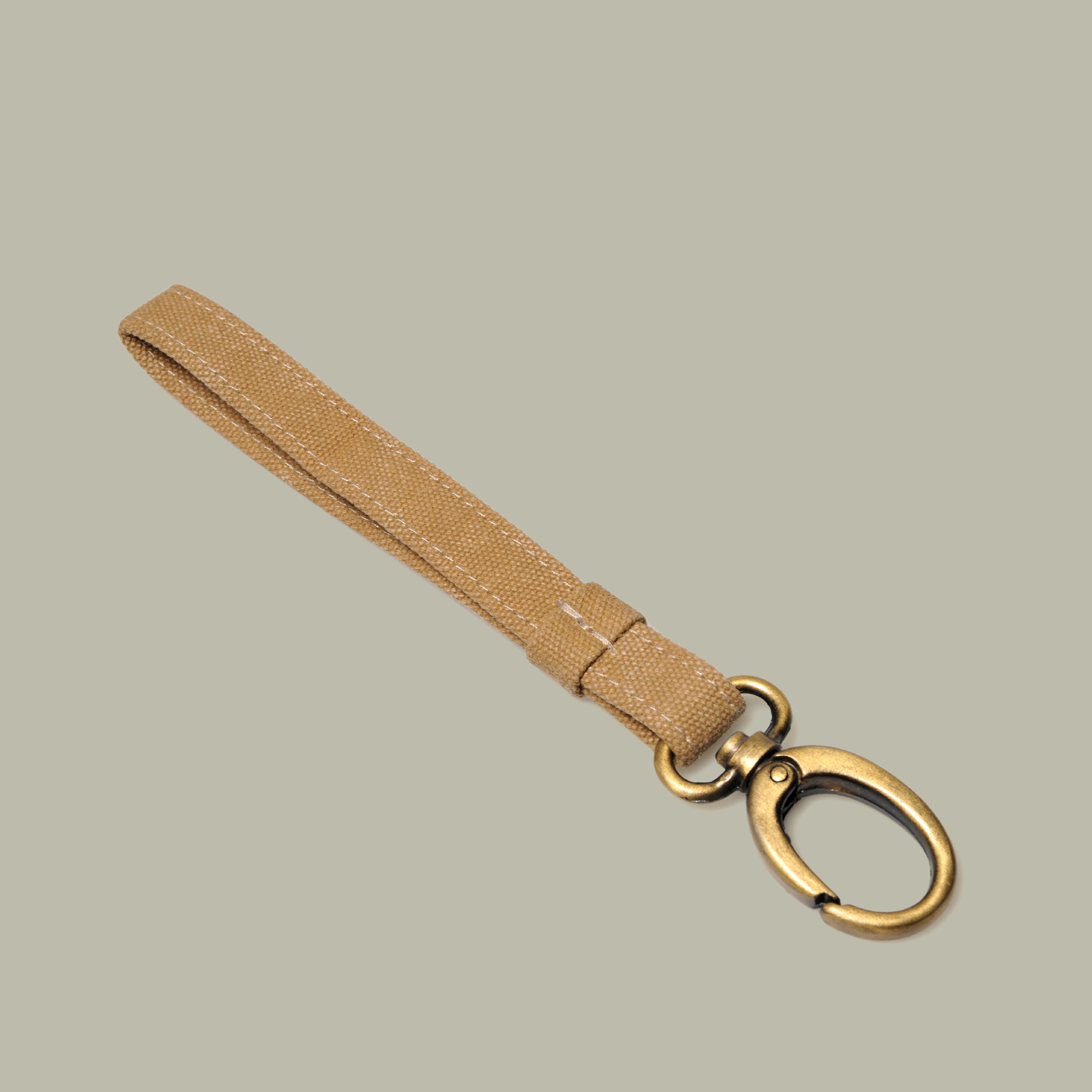brandcraft_privatelabel_merchandise_keychain_schl%C3%85sselanh%C3%91nger_canvas_baumwolle_waxed_metall_AJH_8257x.png
