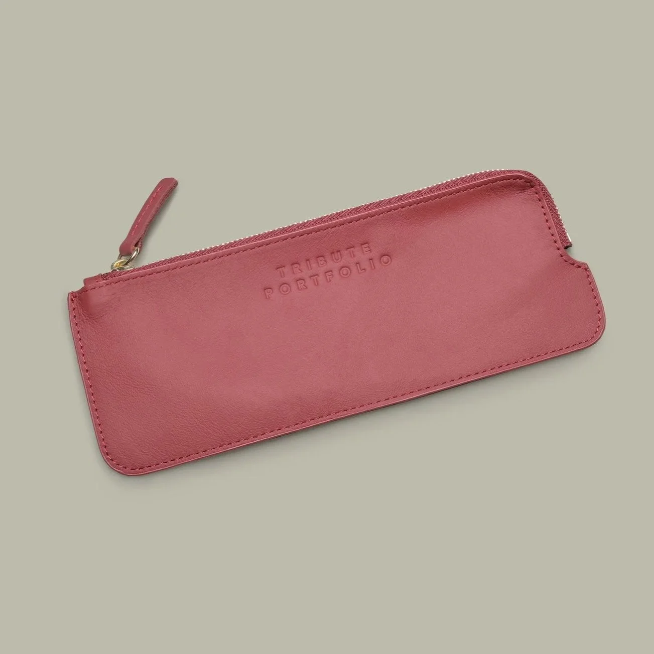 brandcraft+merchandise+premium+kundengeschenk+branding+promotion+employerbranding+upcycling+stiftemappe+etui+map+wallet+leather+leder+marriott+bonvoy_AJH_1209+green.jpg