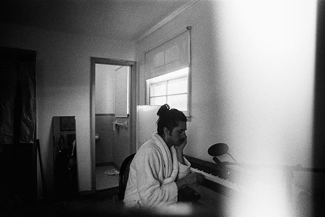 A week from Friday I’ll be releasing a new single called “Be Still” that is a collaboration with my producer friend extraordinaire @reharvey. Pre-save link is on the bio, so you can be the first to know! #selfportrait #film #35mm