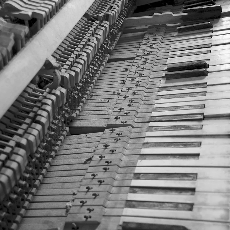 piano.jpg
