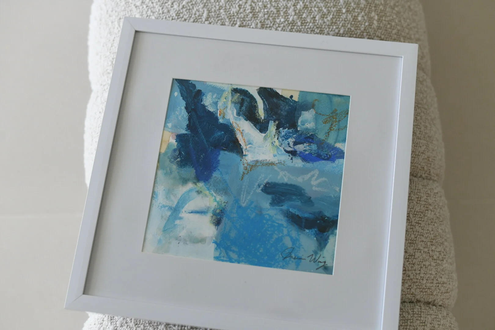 D48F97E0-8DCE-480A-A9F3-E4D9DFDDD1F9