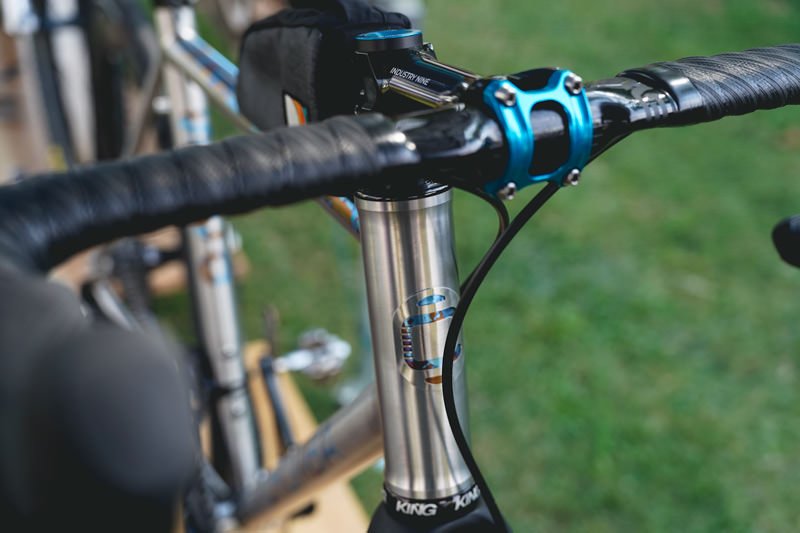 6-Detail-Chumba-Soco-SL-Titanium-All-Road-Bike-1.jpg