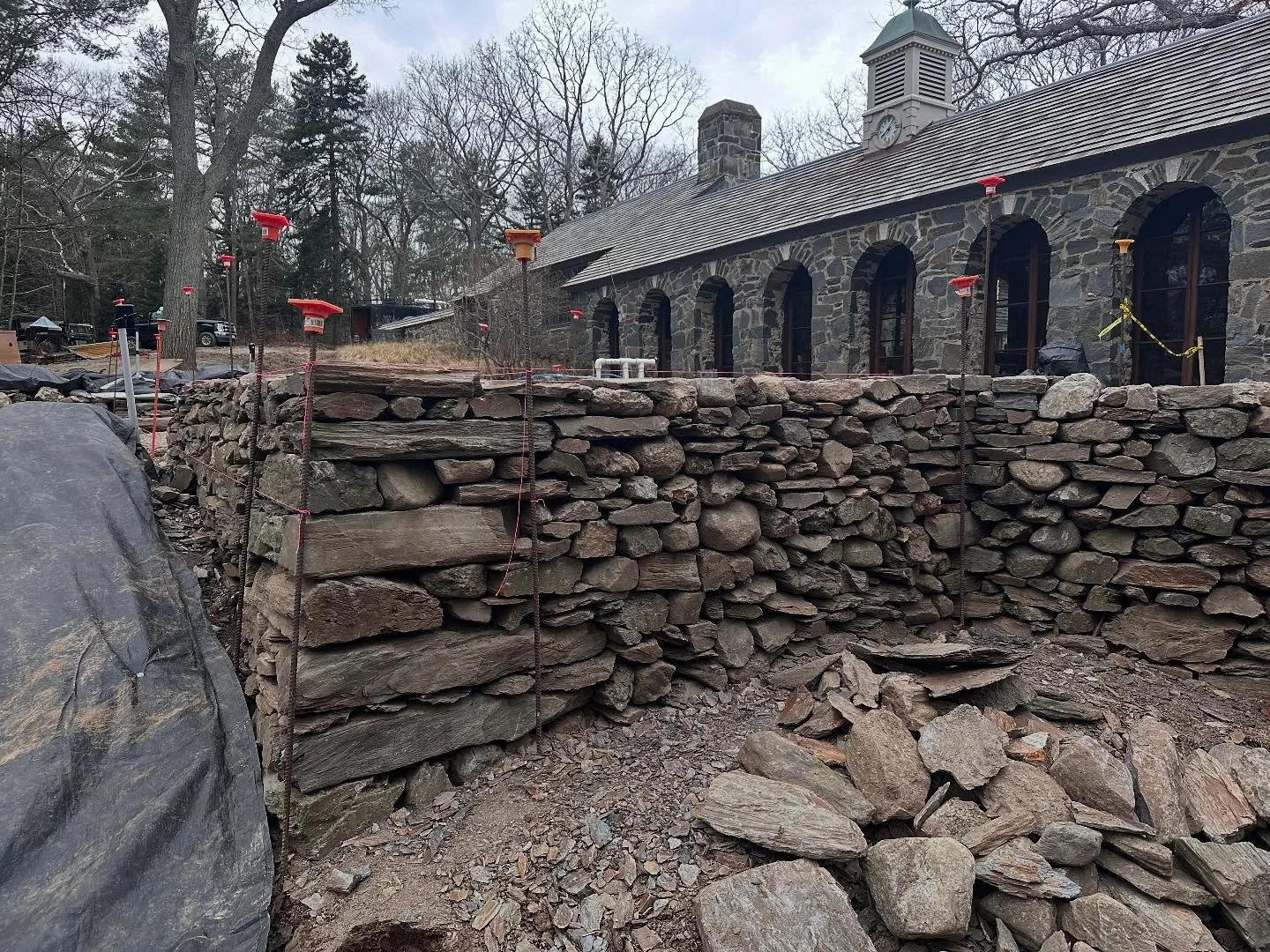 Big things happening over here at our winter project. We are taking next week off but will be back after that to hit the ground running again. #mainestonescapes #drystone #drystonewalling #nativestone #capeelizabeth #maine