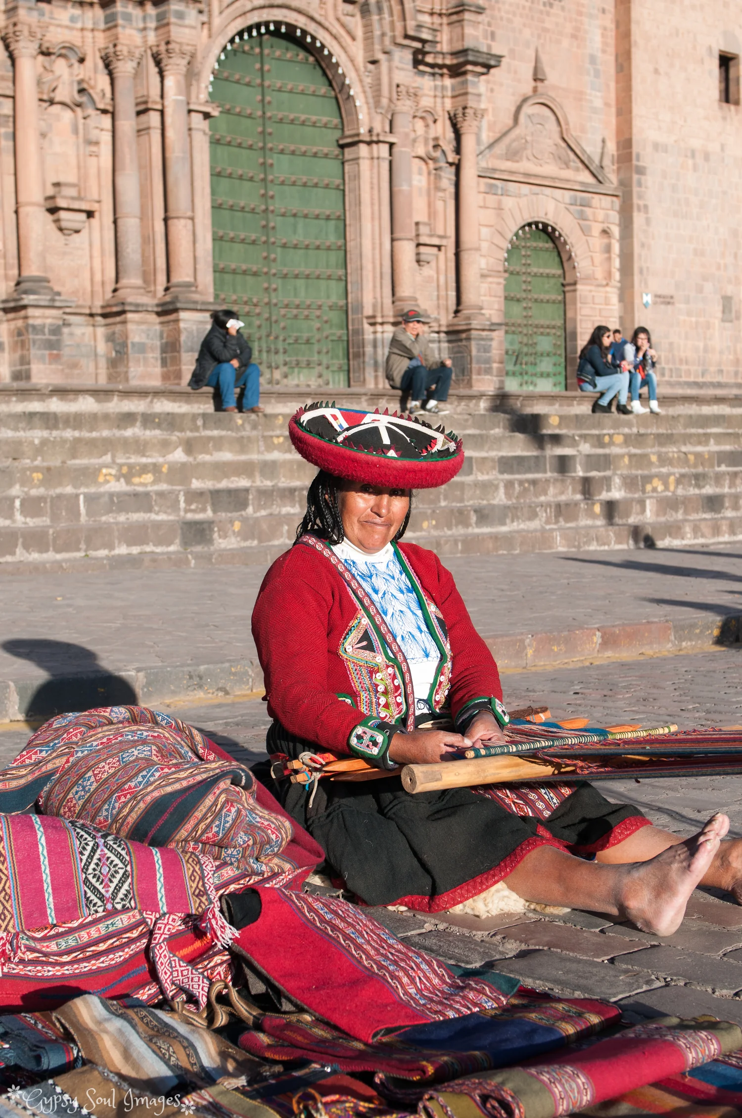 Quechua woman weaving - Cusco, Peru