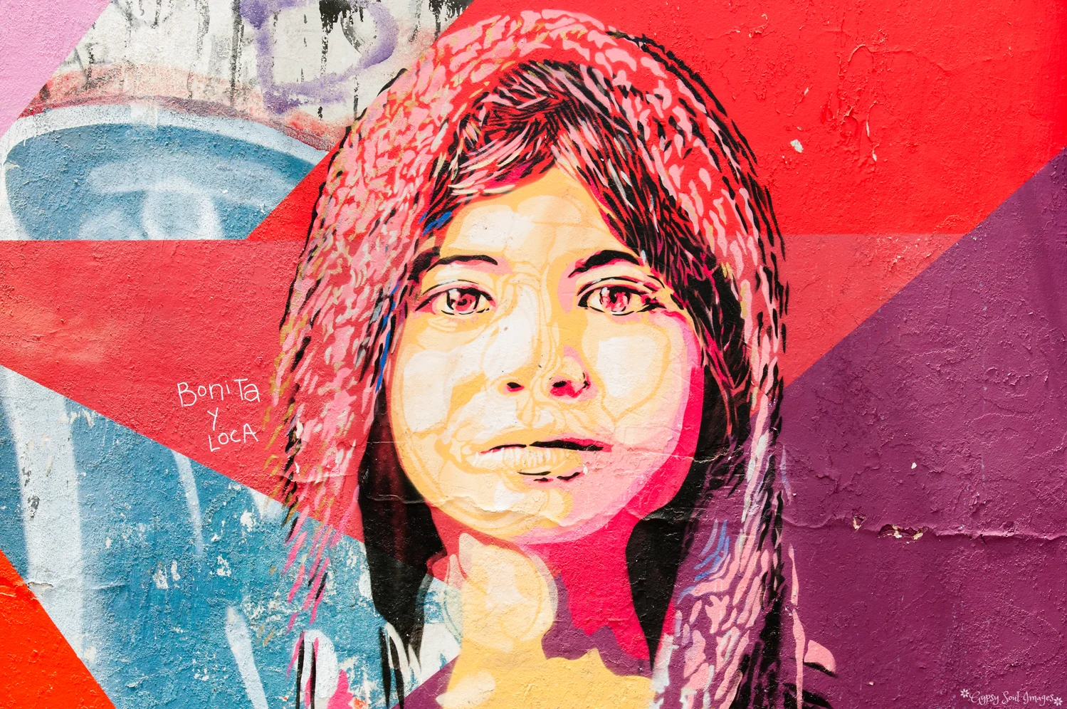 'Beautiful & Crazy' - Valparaíso, Chile