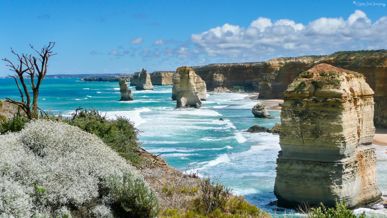 Twelve Apostles Coastline - Great Ocean Road, Australia