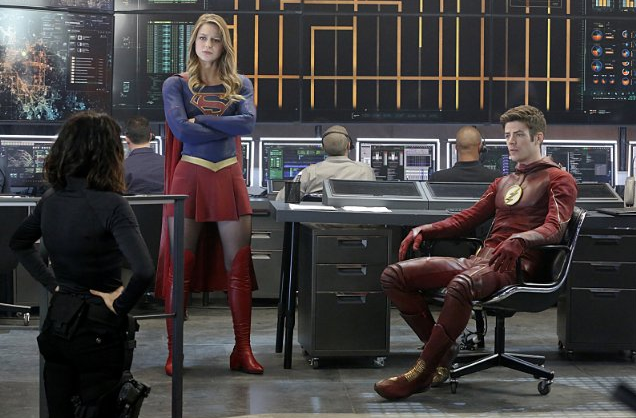  Still of Melissa Benoist and Grant Gustin in Supergirl 