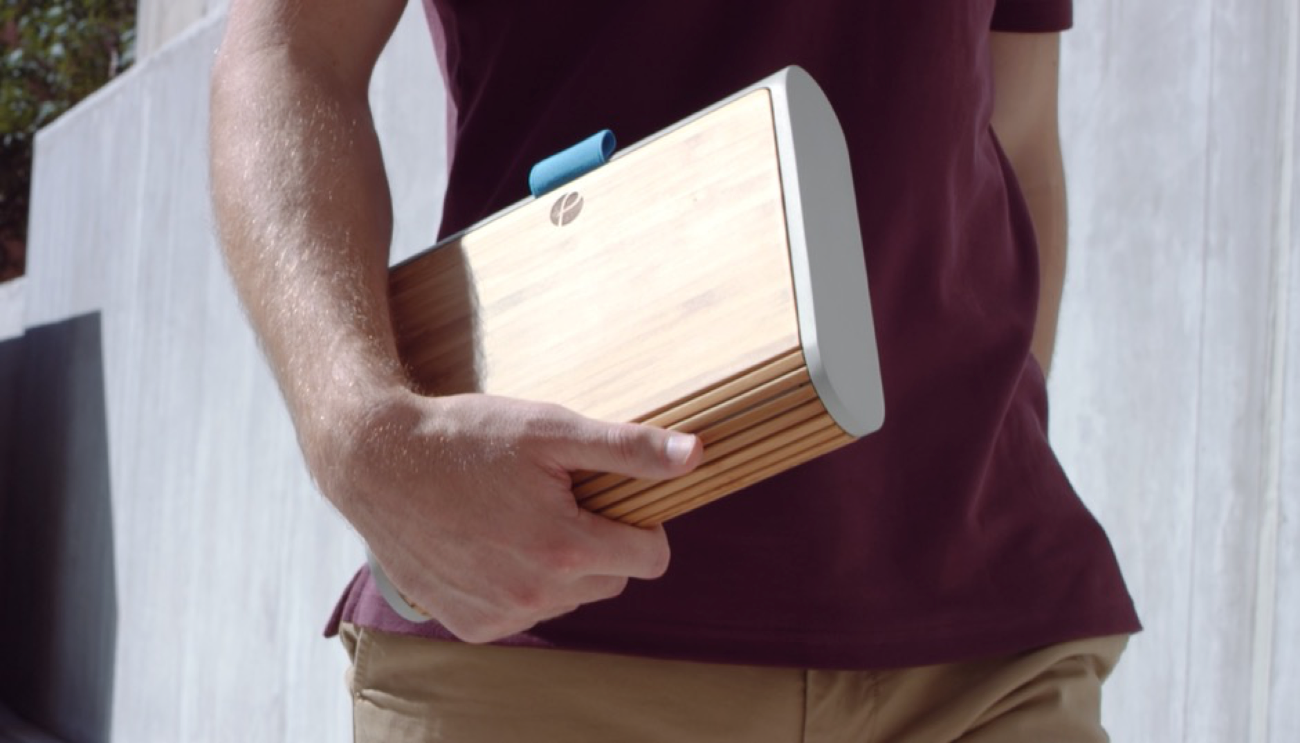  Slimline, stylish and durable, each Prepd Pack is handcrafted from high-quality, natural bamboo. The case has a secure enclosure that keeps everything that keeps everything in place. 