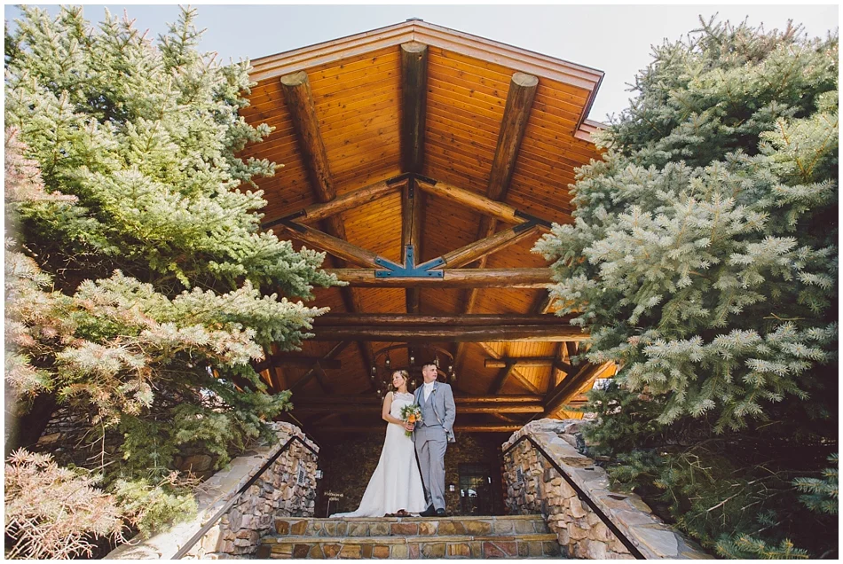 Rustic wedding at Wilderness Ridge, Lincoln, NE