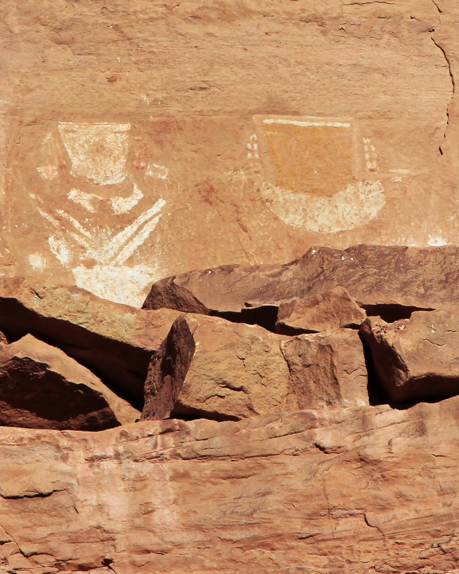 IMG_1325_SaltCreekTrailMasks.jpg