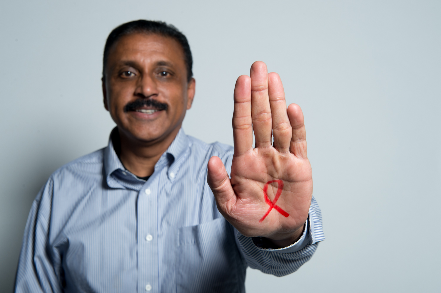 20140618_Ribbon_Hand_0066.jpg