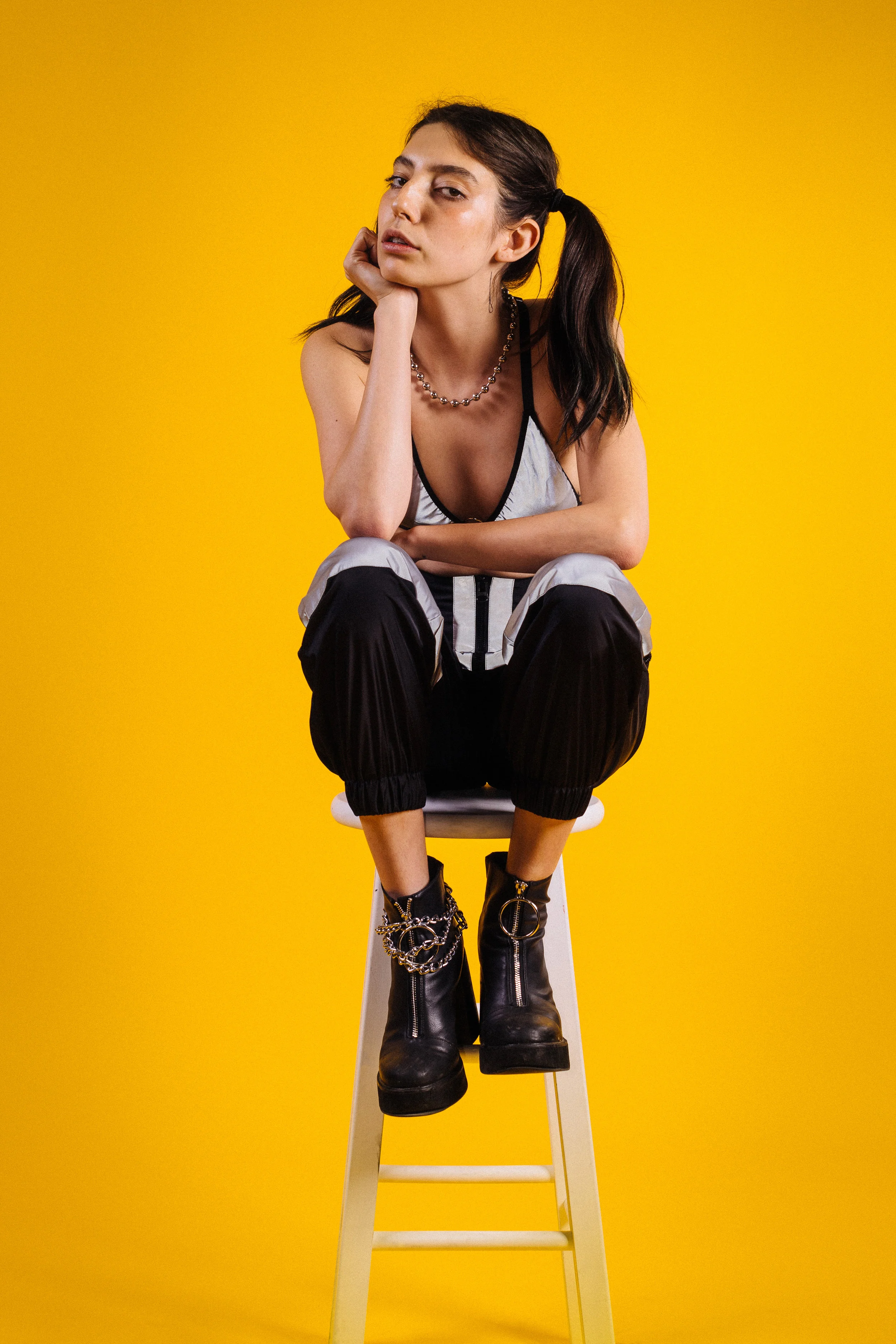 Romy-Yellow-2-casenruiz.jpg