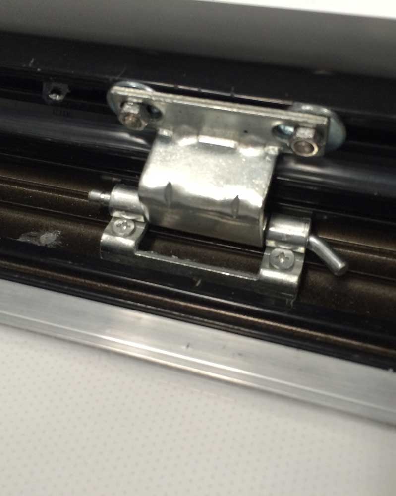 DLB-hinge.jpg