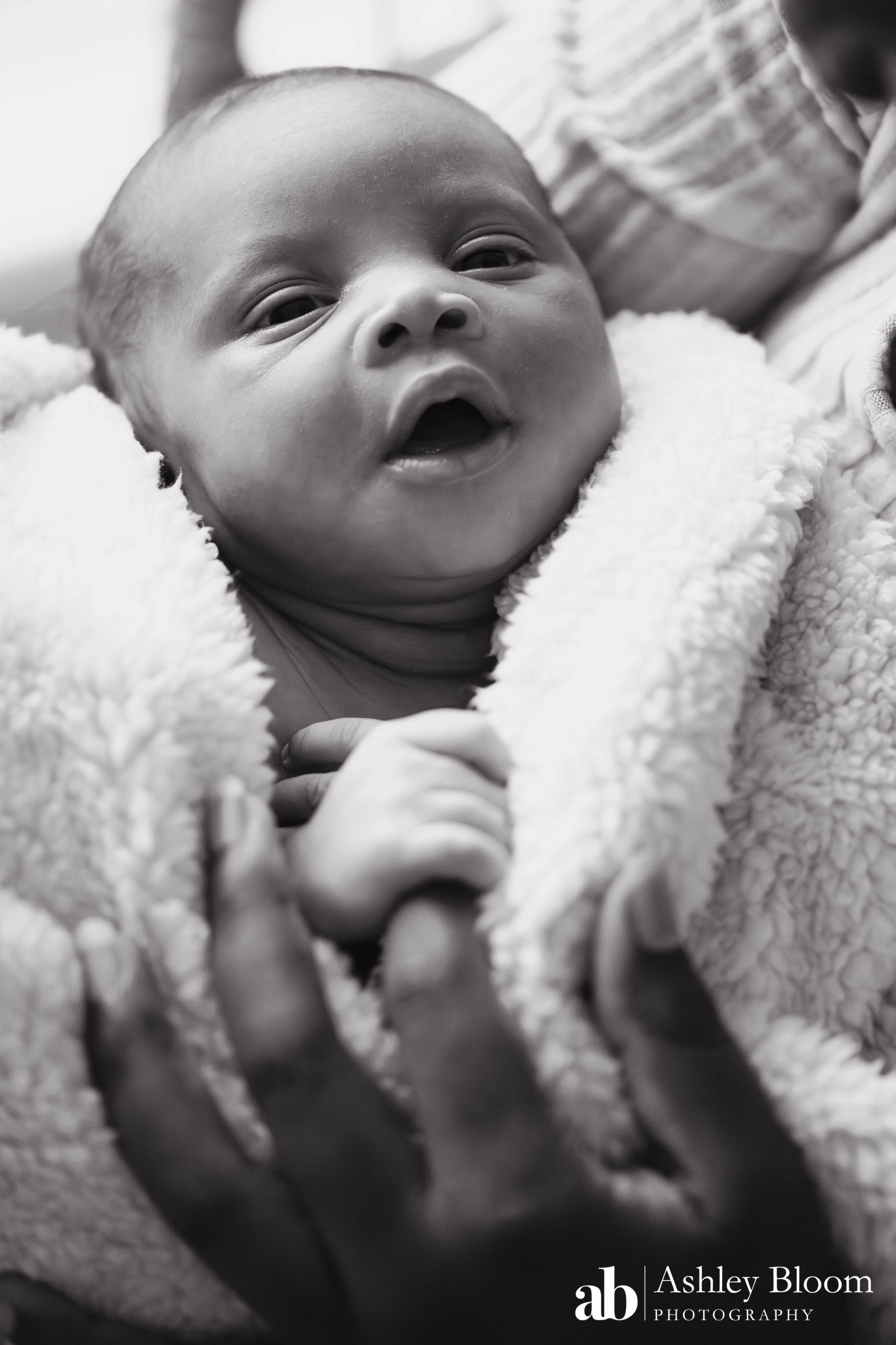 Darren & Tamara Baby Shoot-62.jpg