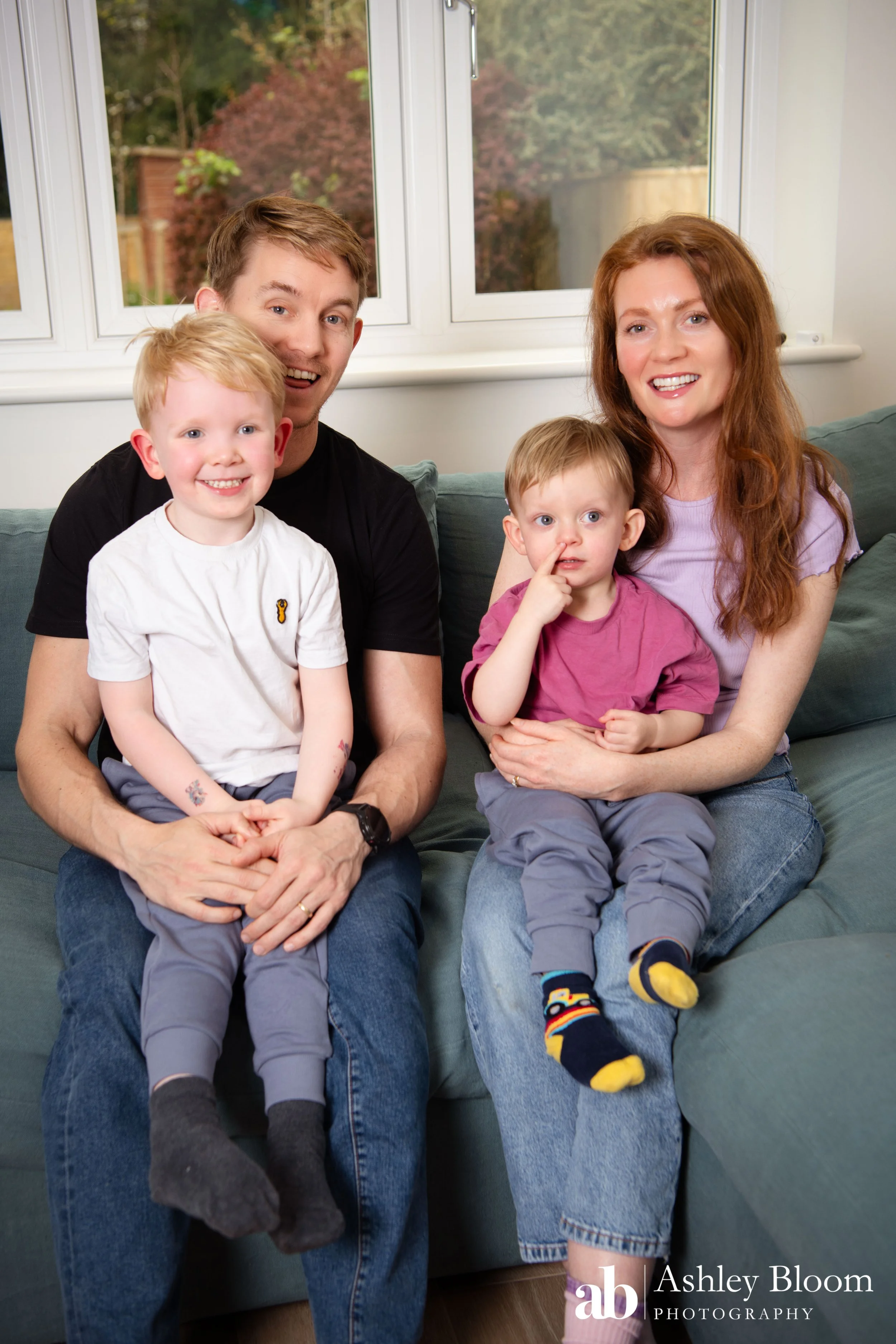 Faye & Adrian Family Shoot-17.jpg