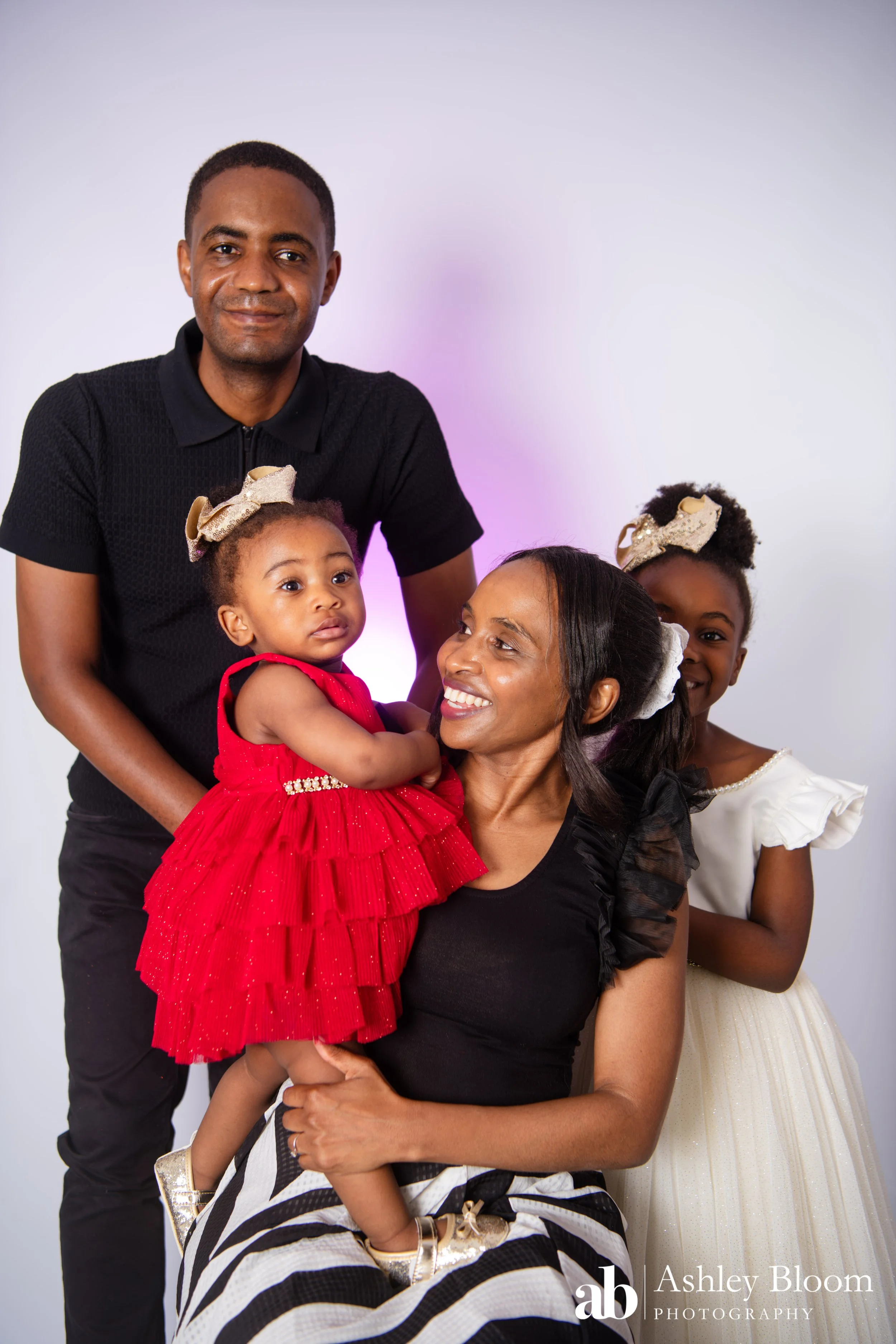 Cake Smash Birthday Photoshoot-57.jpg