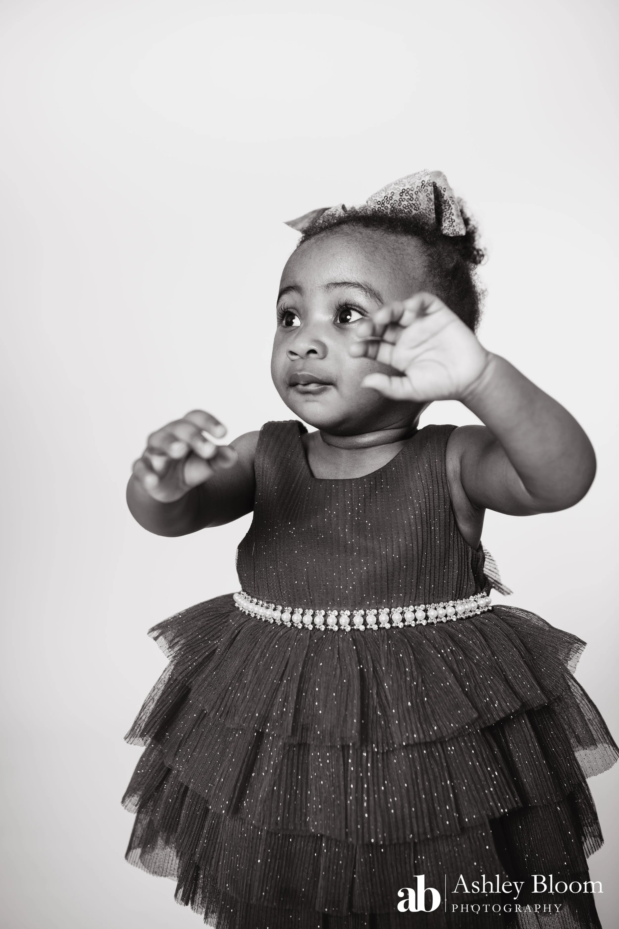Cake Smash Birthday Photoshoot-64.jpg