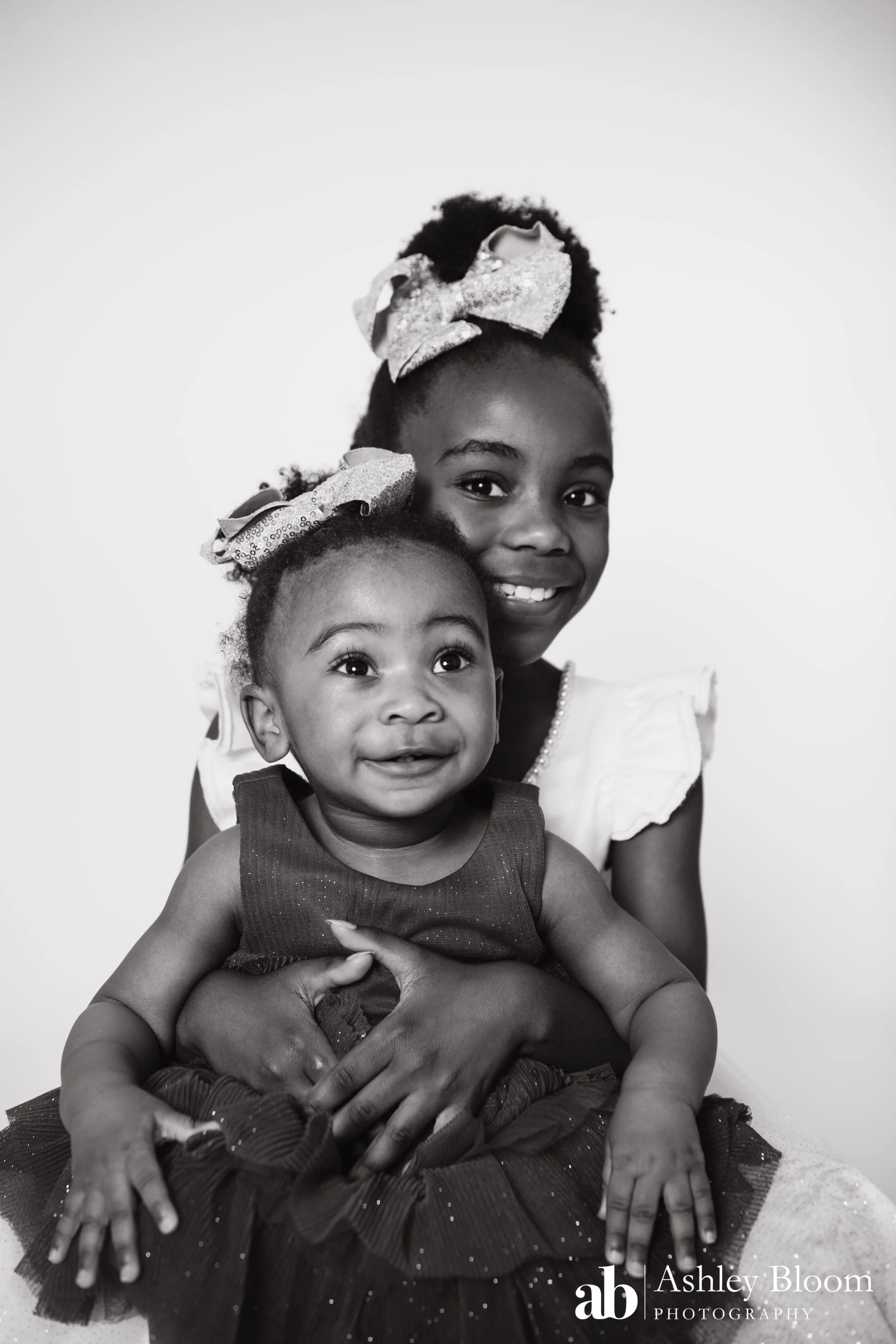 Cake Smash Birthday Photoshoot-76.jpg