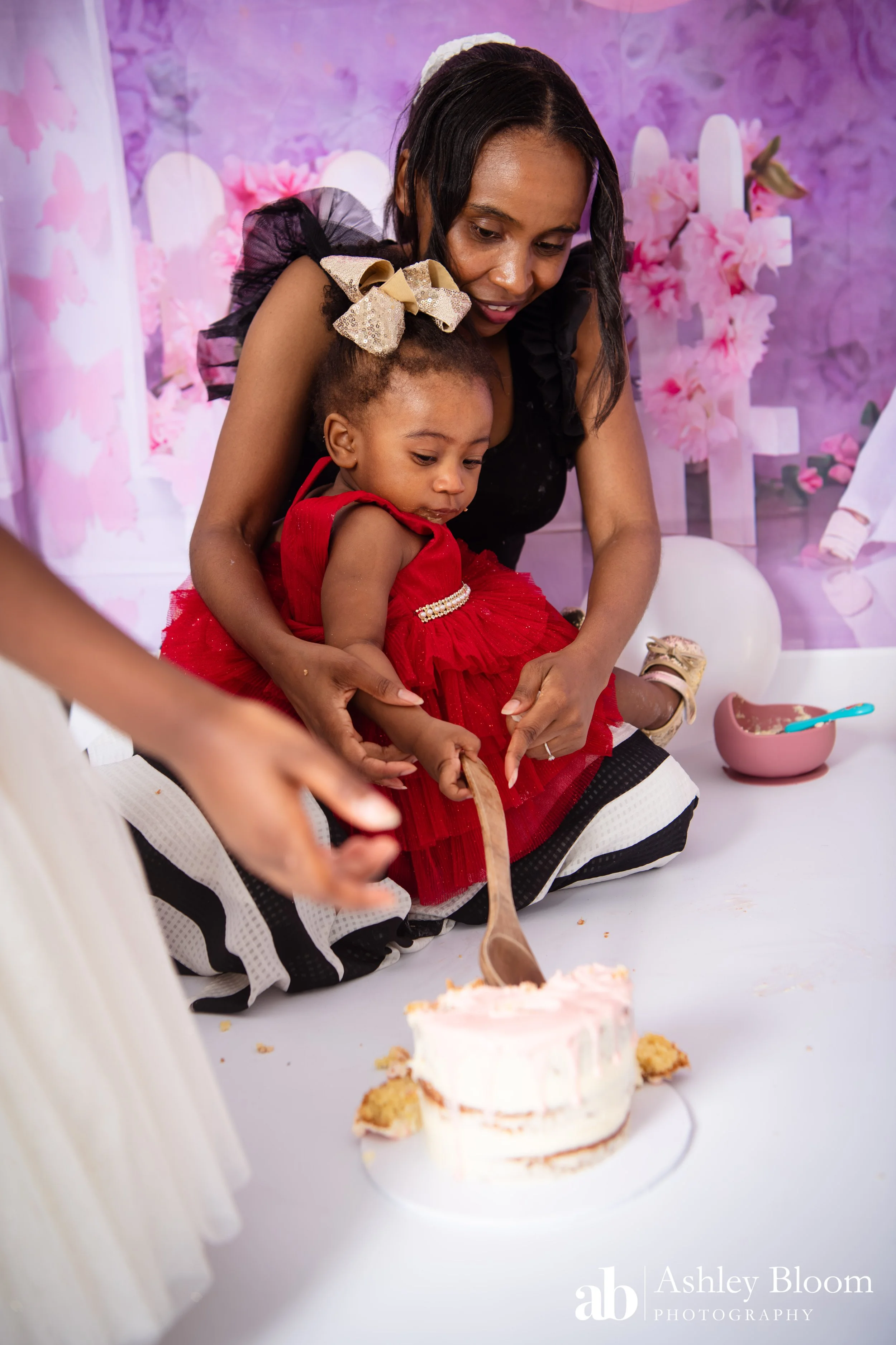 Cake Smash Birthday Photoshoot-117.jpg