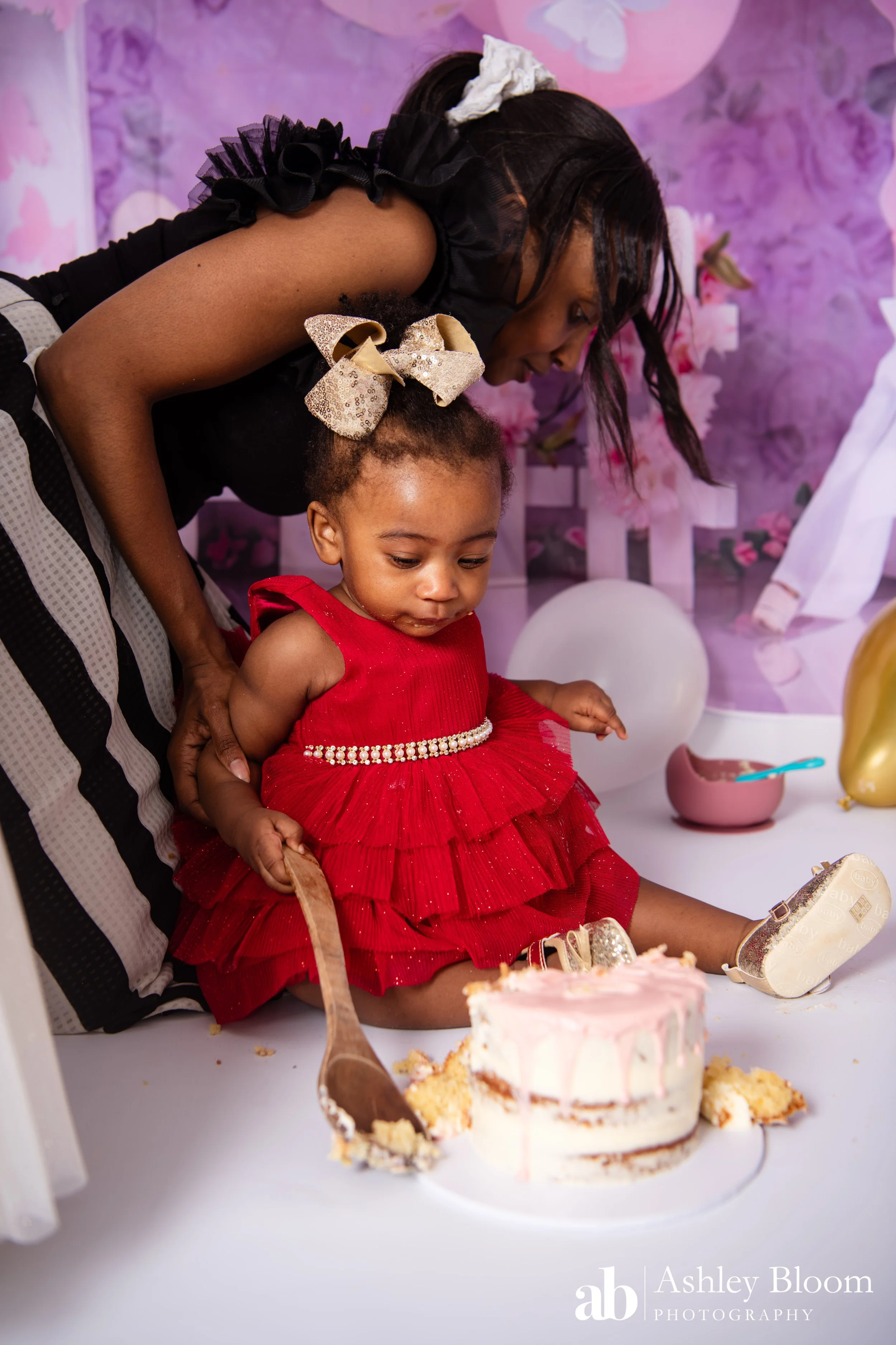 Cake Smash Birthday Photoshoot-121.jpg
