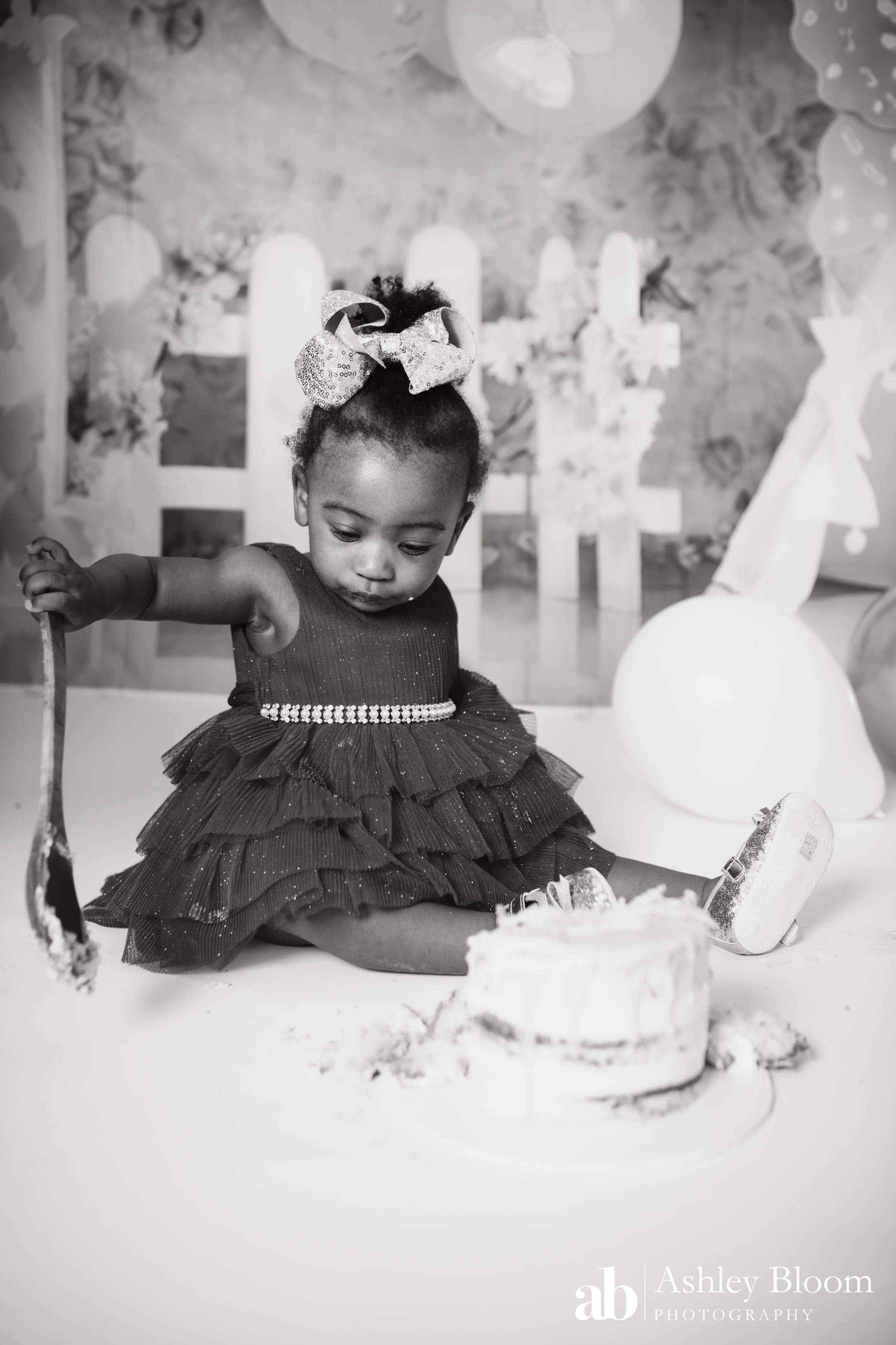 Cake Smash Birthday Photoshoot-123.jpg