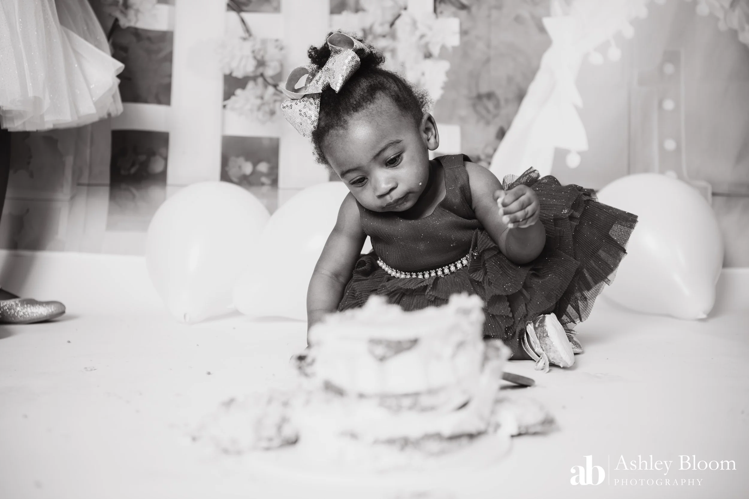 Cake Smash Birthday Photoshoot-127.jpg