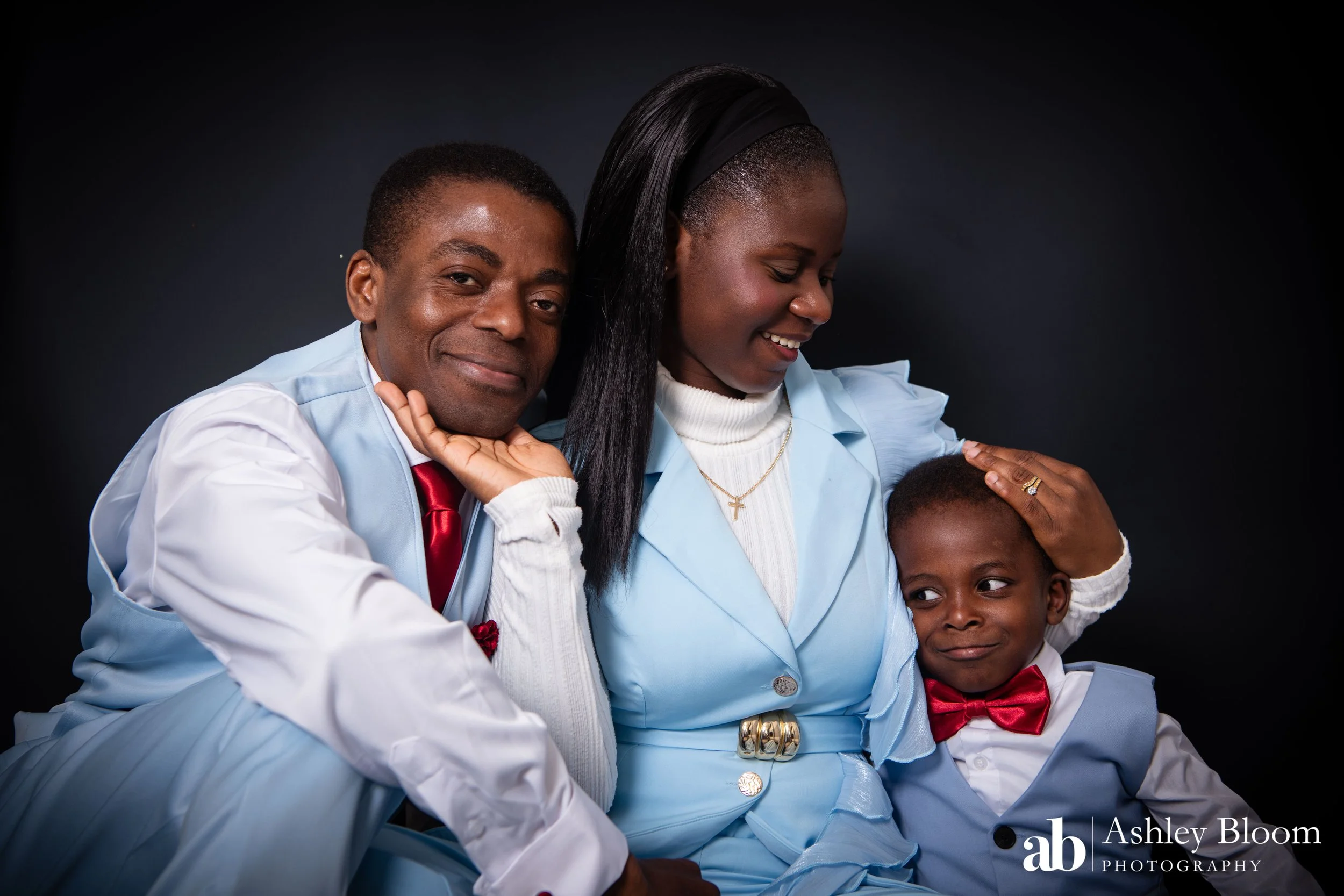 Weli's Family Photoshoot-25.jpg