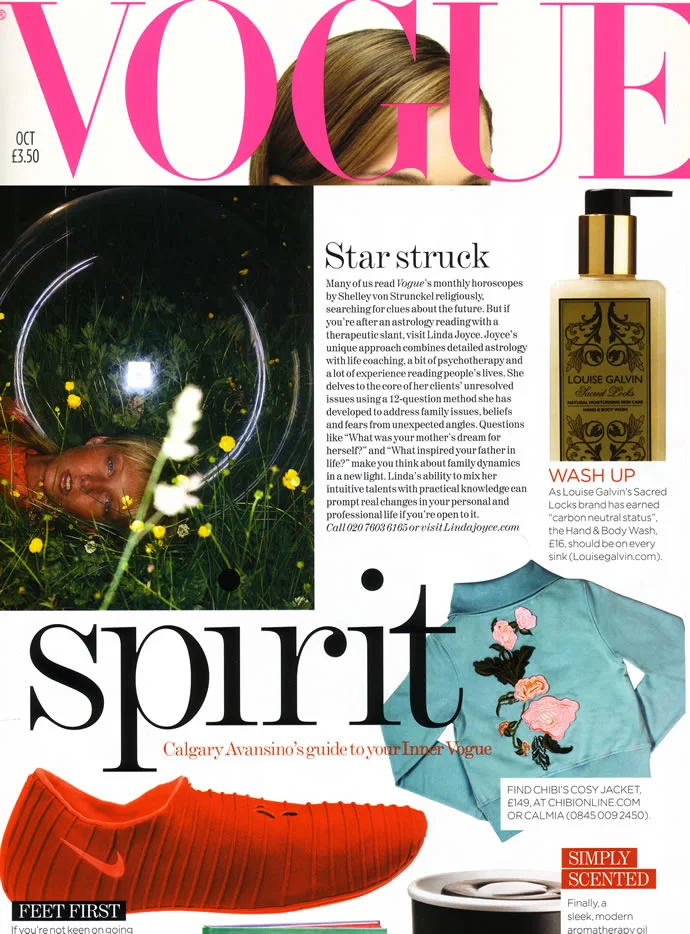 Vogue_October_2005_(3_of_3).jpg