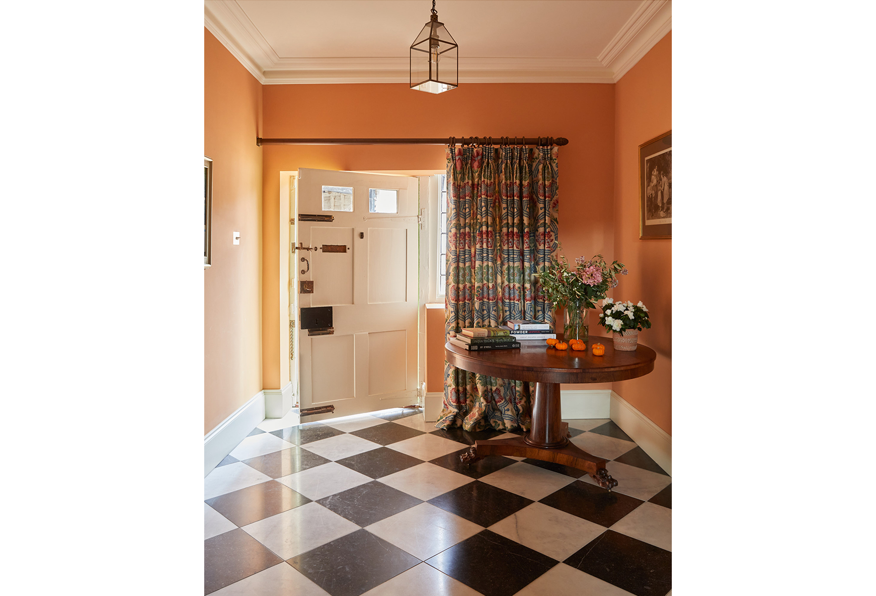 KLJ_EyreInteriors_23.10.23-Shot 09-020_sRGB.png