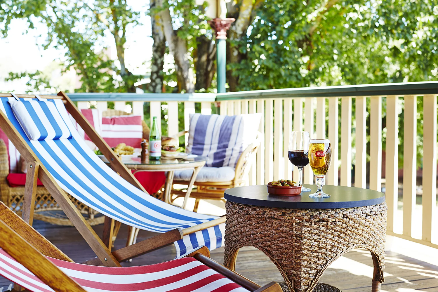 DaylesfordHotel_Balcony.jpg