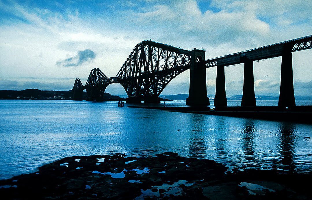 Forth Bridge, Scotland, 1998. 

#bridge #scotland #travel #traveling #railwaybridge #europe #jwbild 
#kodachrome #fromthearchive