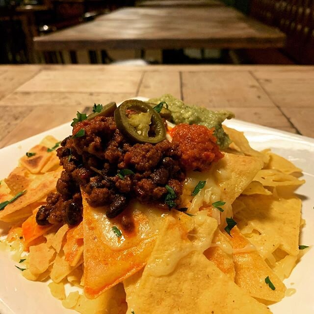 It&rsquo;s Quiz Night at The Prince. Load your brain with tasty goodness with a helping of our delicious nachos. #pub #pubquiz #pubfood #pubgrub #hackney #stokey #stokenewington