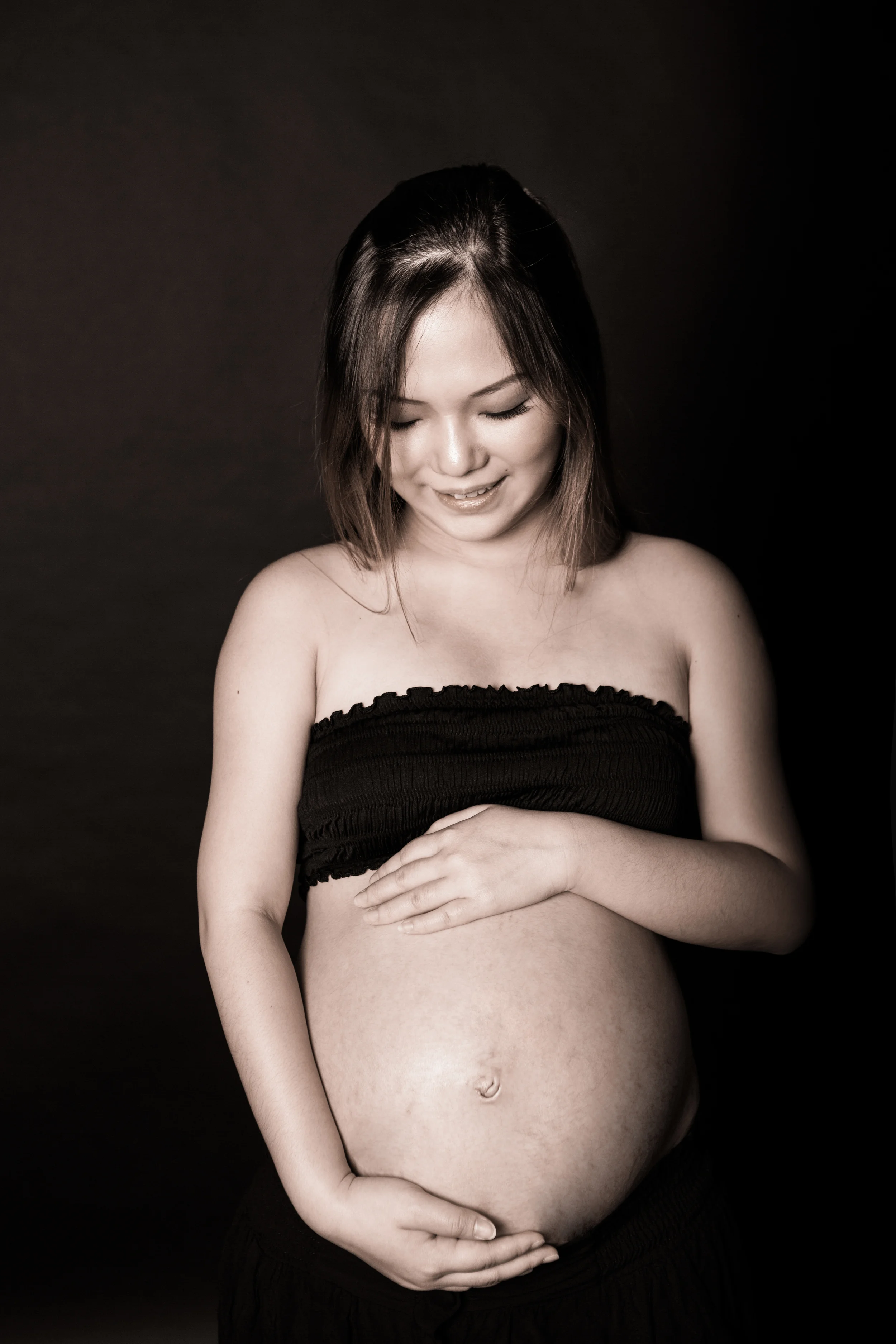 Maternity for website 2014 may (5 of 38).jpg