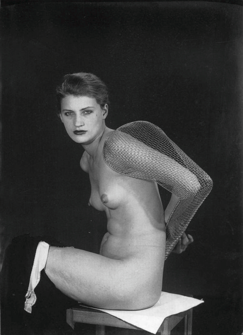  "Lee Miller, 1930" Man Ray