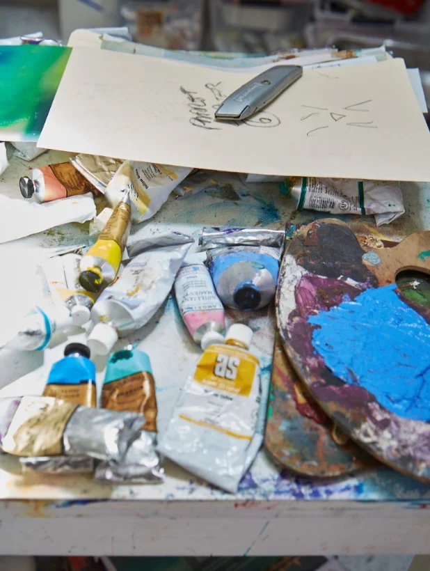 PAINTS IN MICHAEL JOHNSON'S STUDIO 