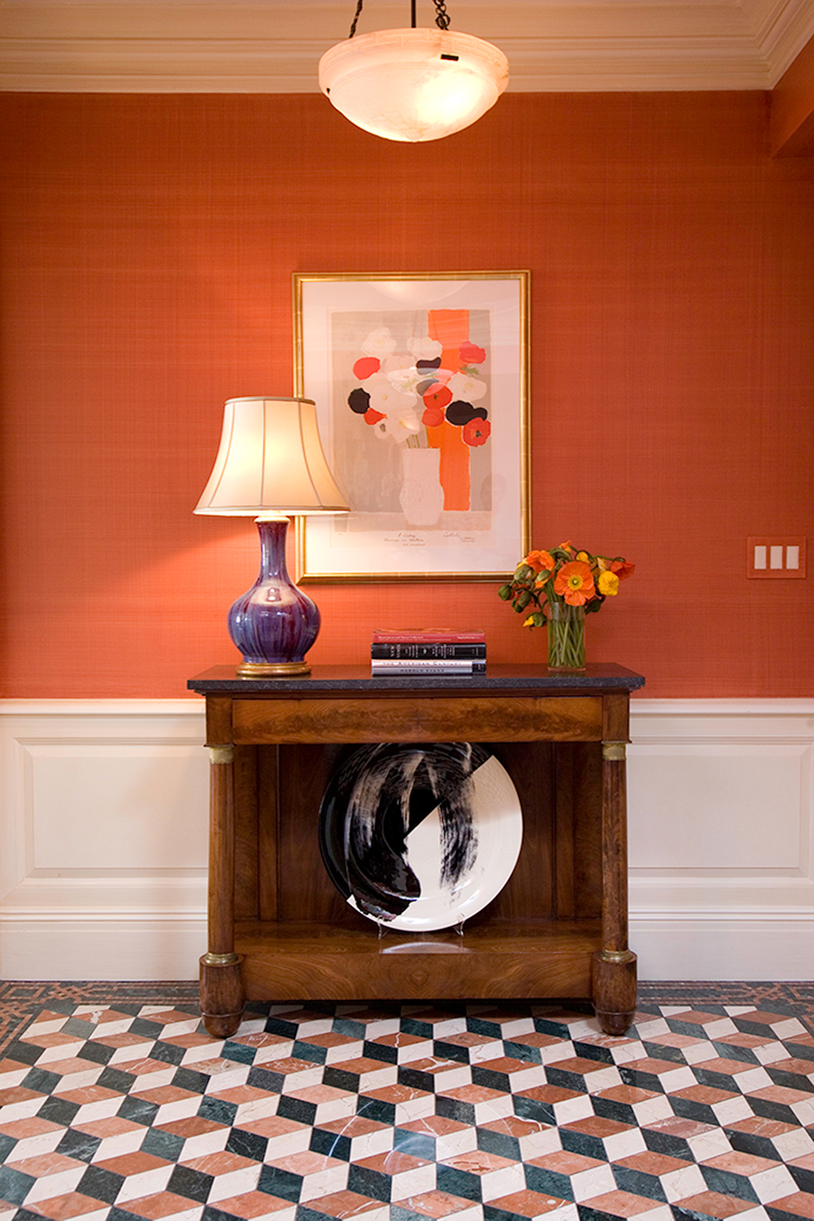 A Park Avenue entry designed by Eddie Lee