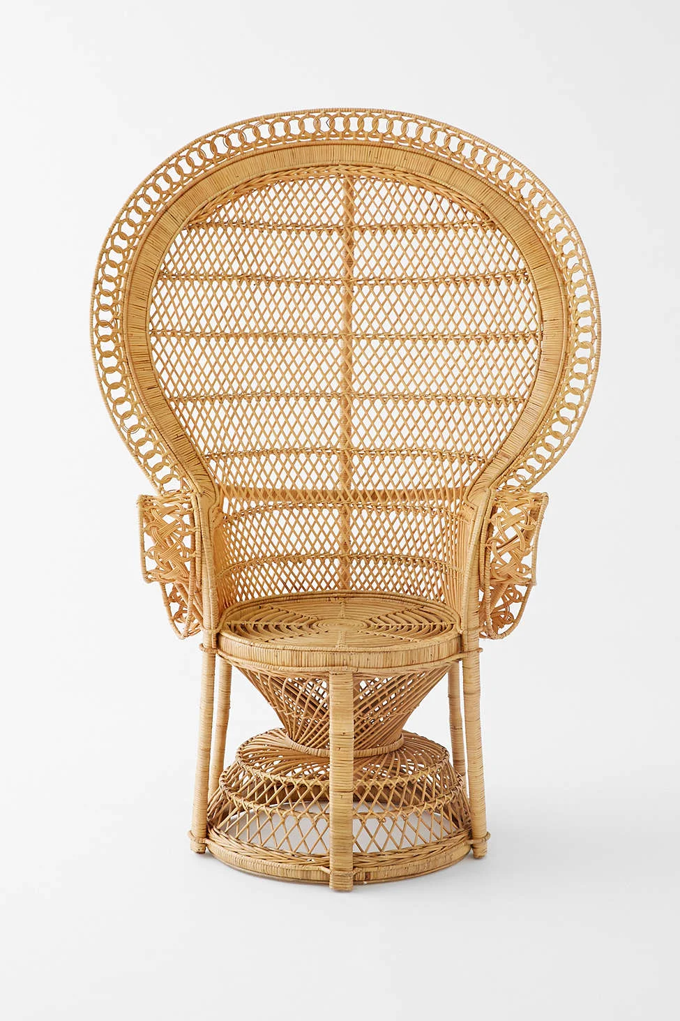 WICKER FURNITURE WITH WONDERFUL RETRO APPEAL —