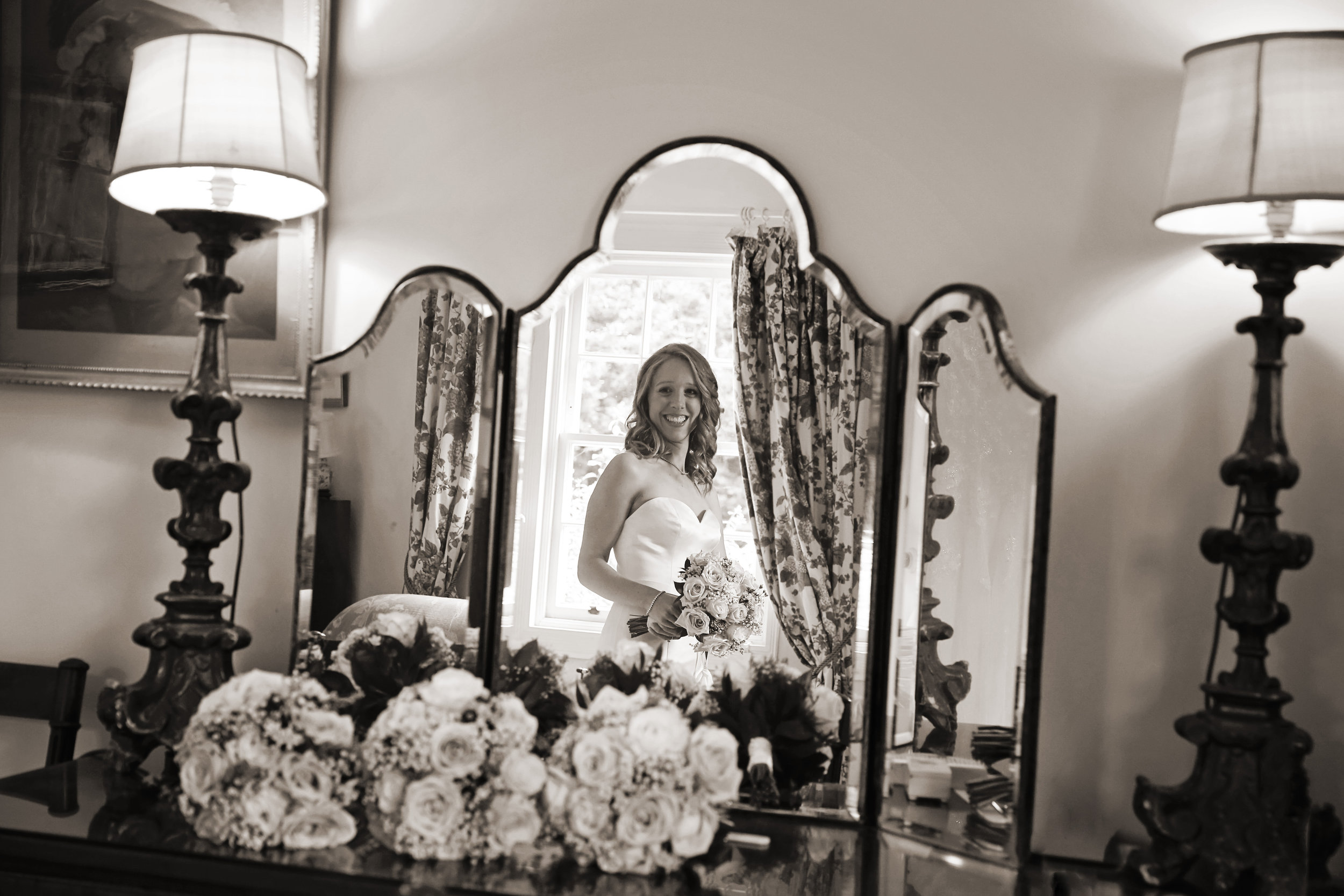  Wedding Photography Scottish Borders,   Scotland  .  Beautiful, emotive and relaxed wedding photography. Packages to suit every budget - get in touch for natural wedding photography you'll cherish. 