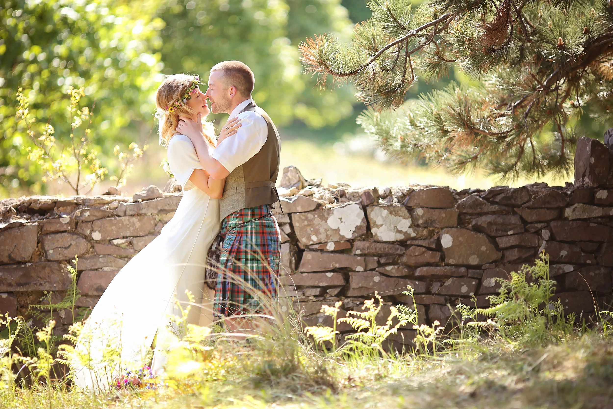  Wedding Photography at Log Cabin Ravensheugh, Tyninghame, Dunbar.  Beautiful, emotive and relaxed wedding photography. Packages to suit every budget - get in touch for natural wedding photography you'll cherish. 