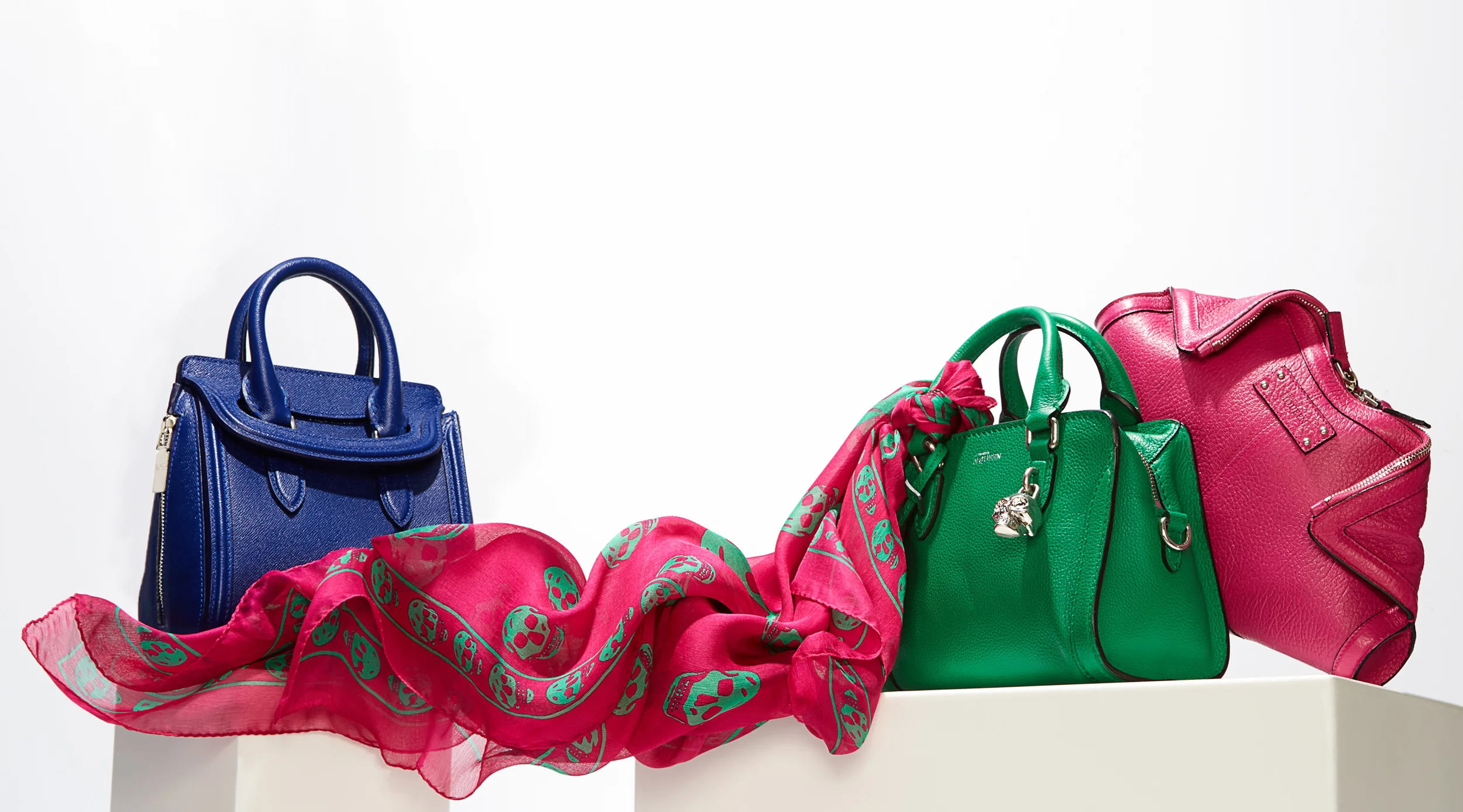 Alexander_McQueen_Accessories_SUPERHERO_1103298438_BASE.JPEG