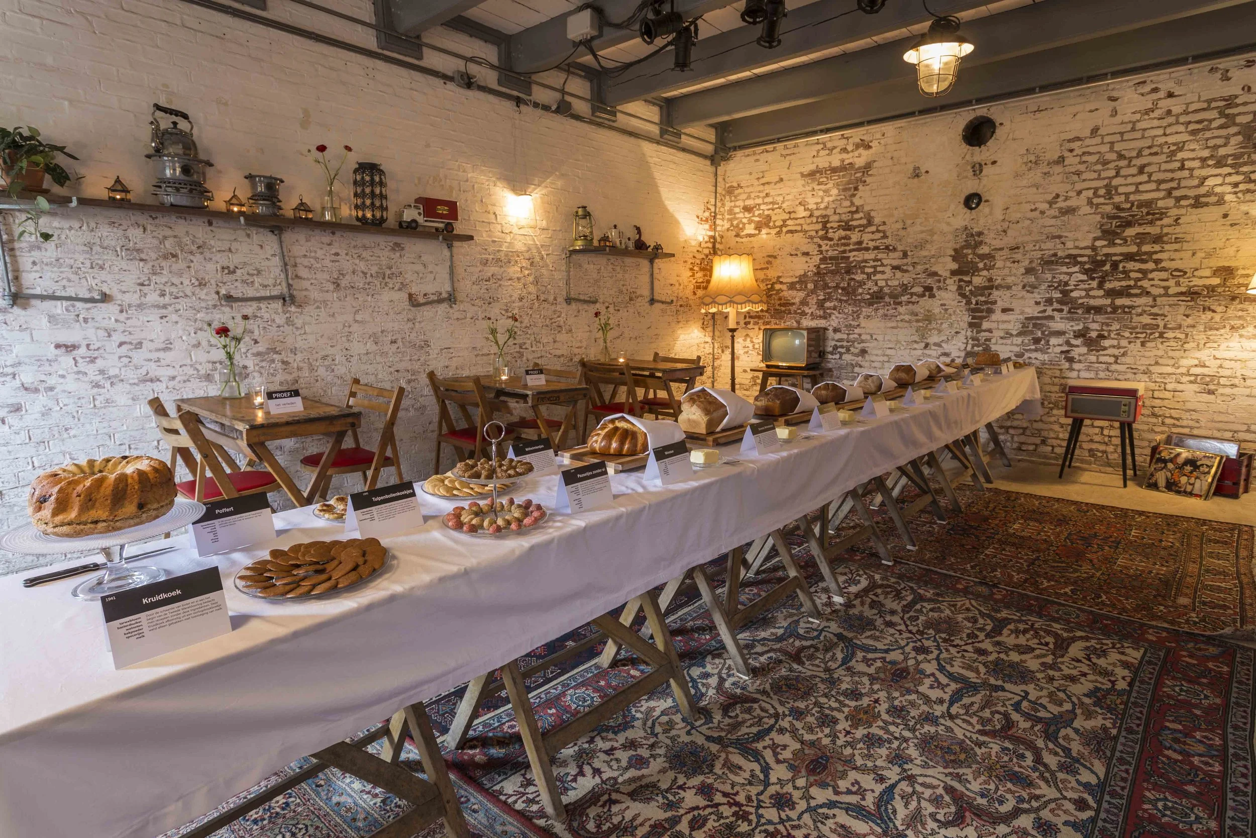 JANNEKE KORNETJanneke Kornet is fascinated by habits and daily occupations. The location or situation is always the starting point and forms an essential part of her work. Each installation is made for a specific place of which she reveals invisible…