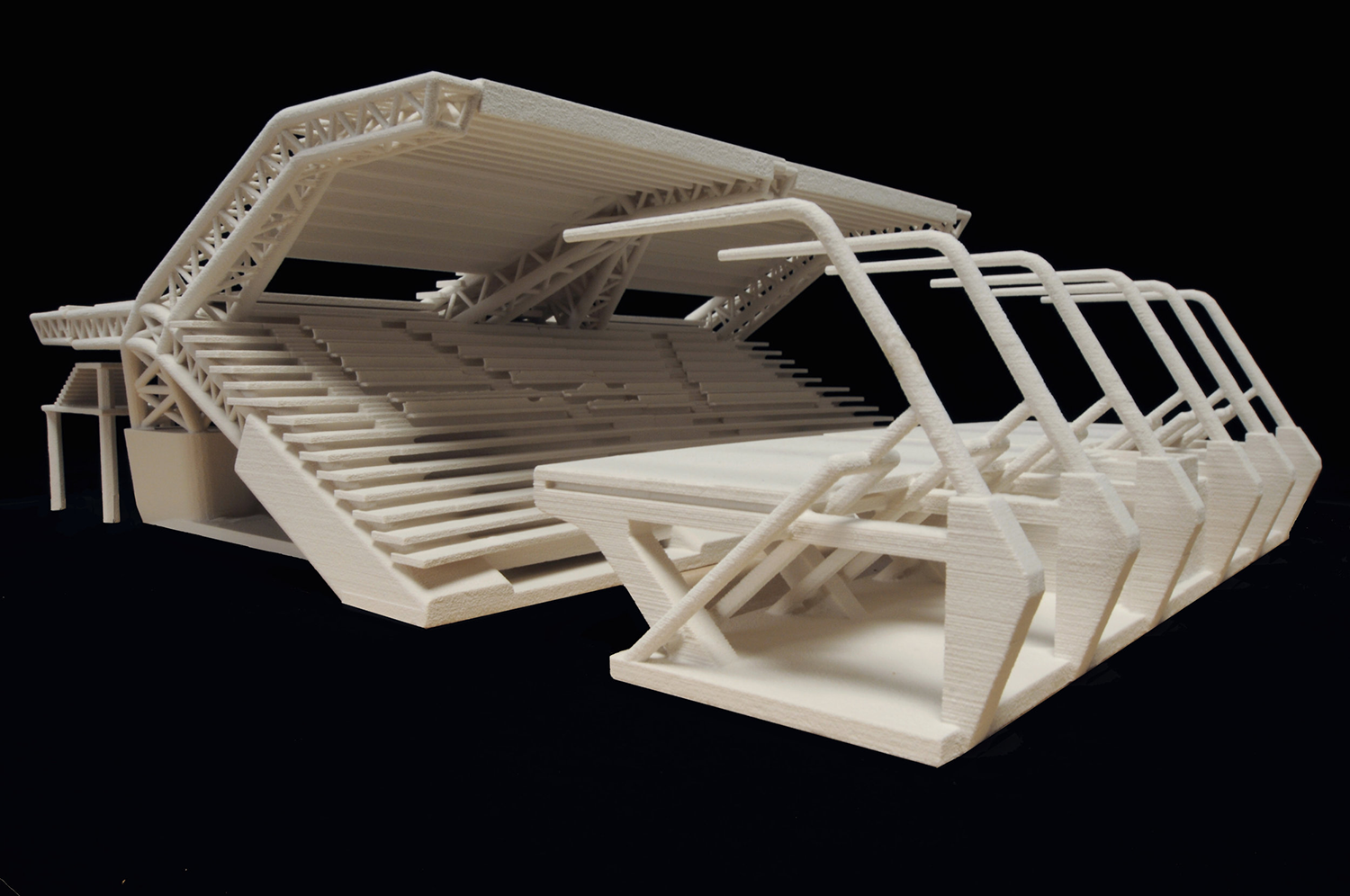 3D printed model of Water Theatre made in collaboration with Lila Yavari and Martin Yeung. 