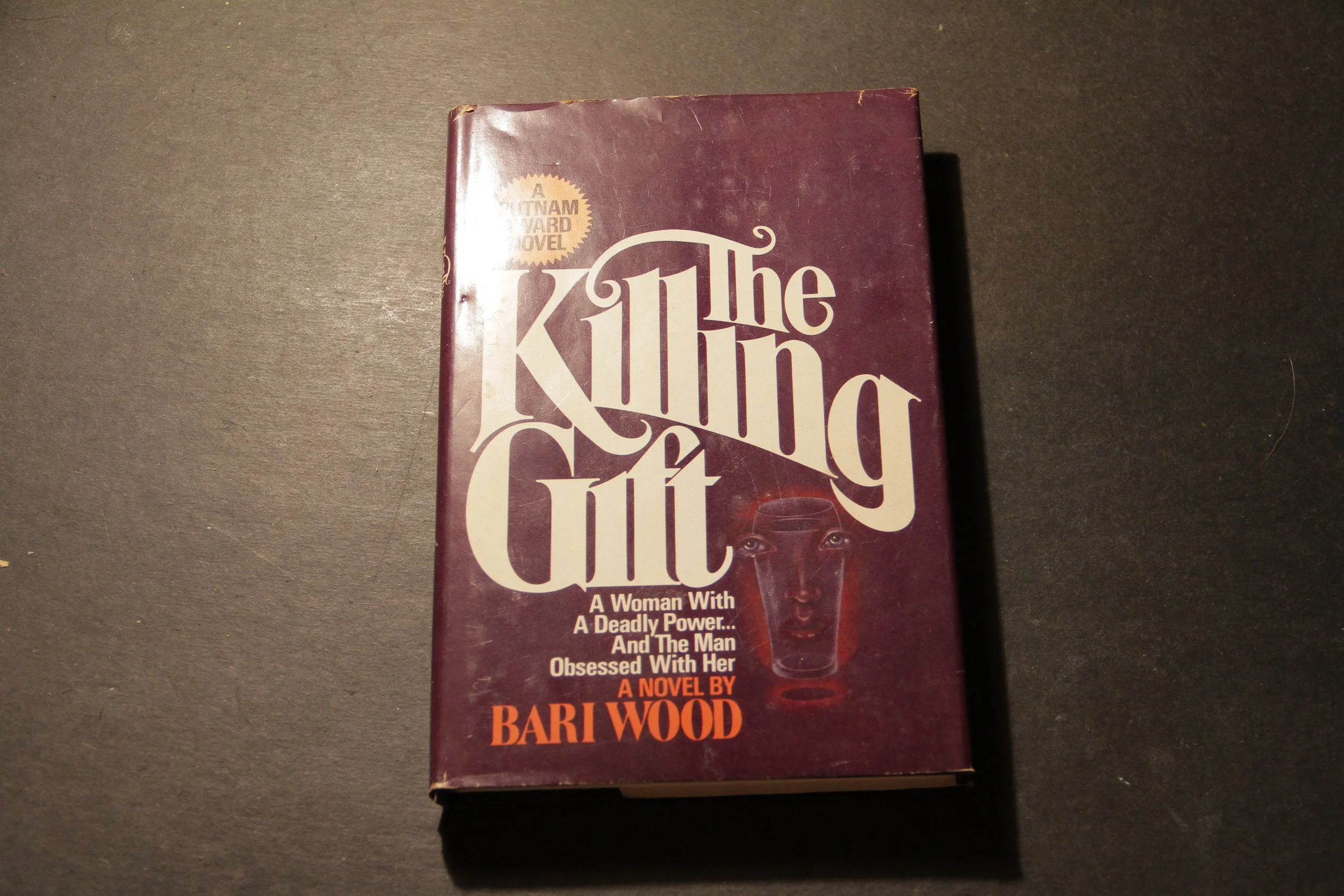 The Killing Gift by Bari Wood