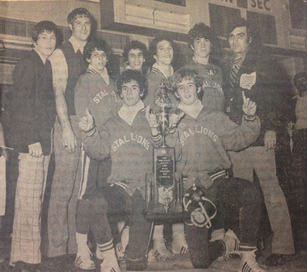 1974 Team.jpg