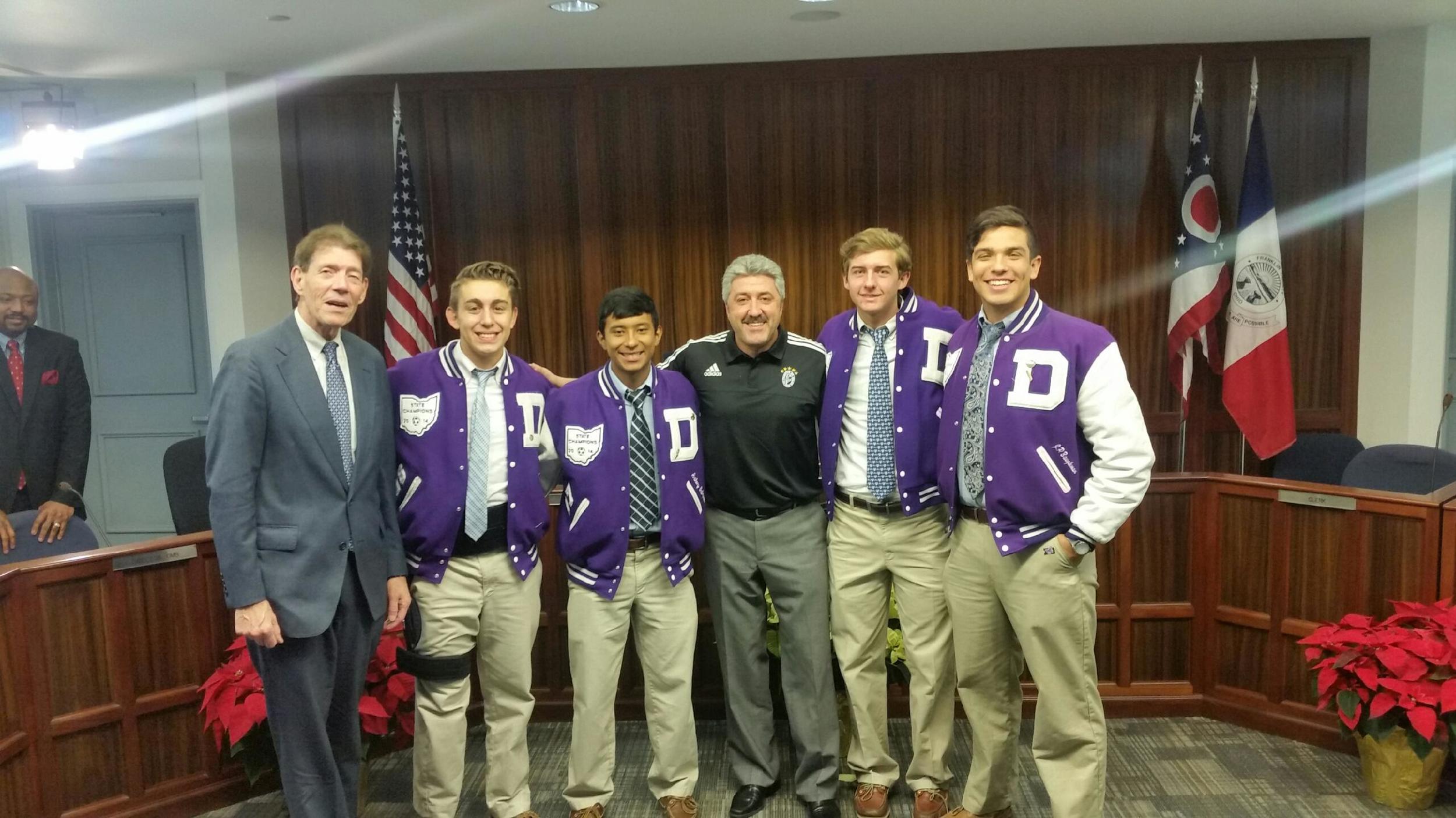 2015 team members with SFD alumnus and Franklin County Prosecutor Ron O'Brien '66