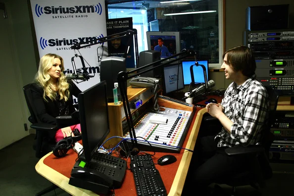 LIVE on SiriusXM Radio Mark with Kristen Bell of Veronica Mars and House of Lies