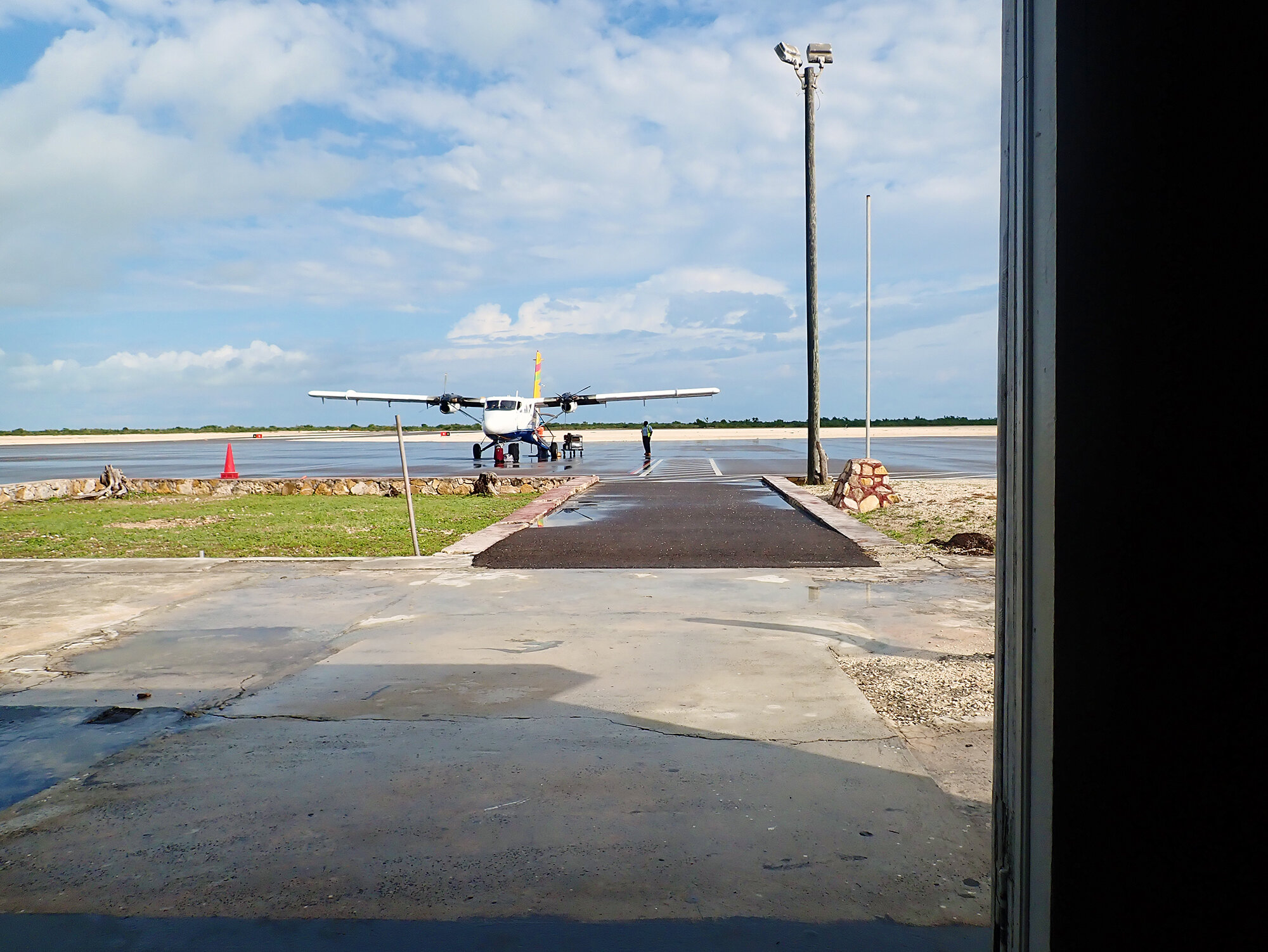 P1011891editresize.jpg