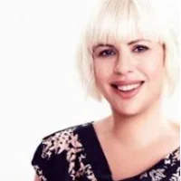 RachelWeiss_headshot.jpg